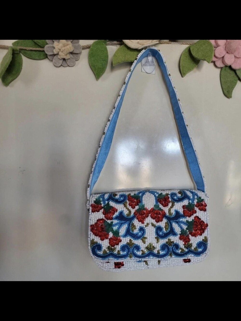 Handmade In India Raspberry Brocade Beaded Bag - Picture 5 of 6
